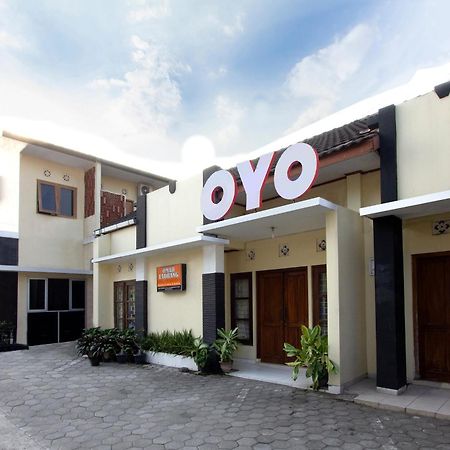 Отель Super Oyo 1150 Omah Ladrang Kejayan Экстерьер фото